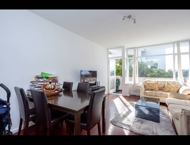 2 BEDROOM APARTMENT FOR SALE IN KENILWORTH